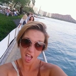 Meet your Posher, Erica